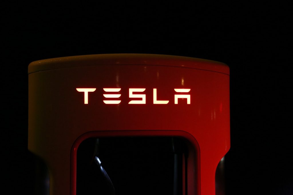 eléctrico Tesla